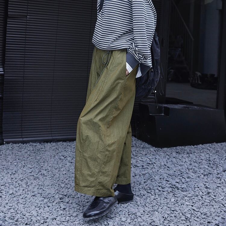 ワイドライトクロップドパンツ〘at0258〙