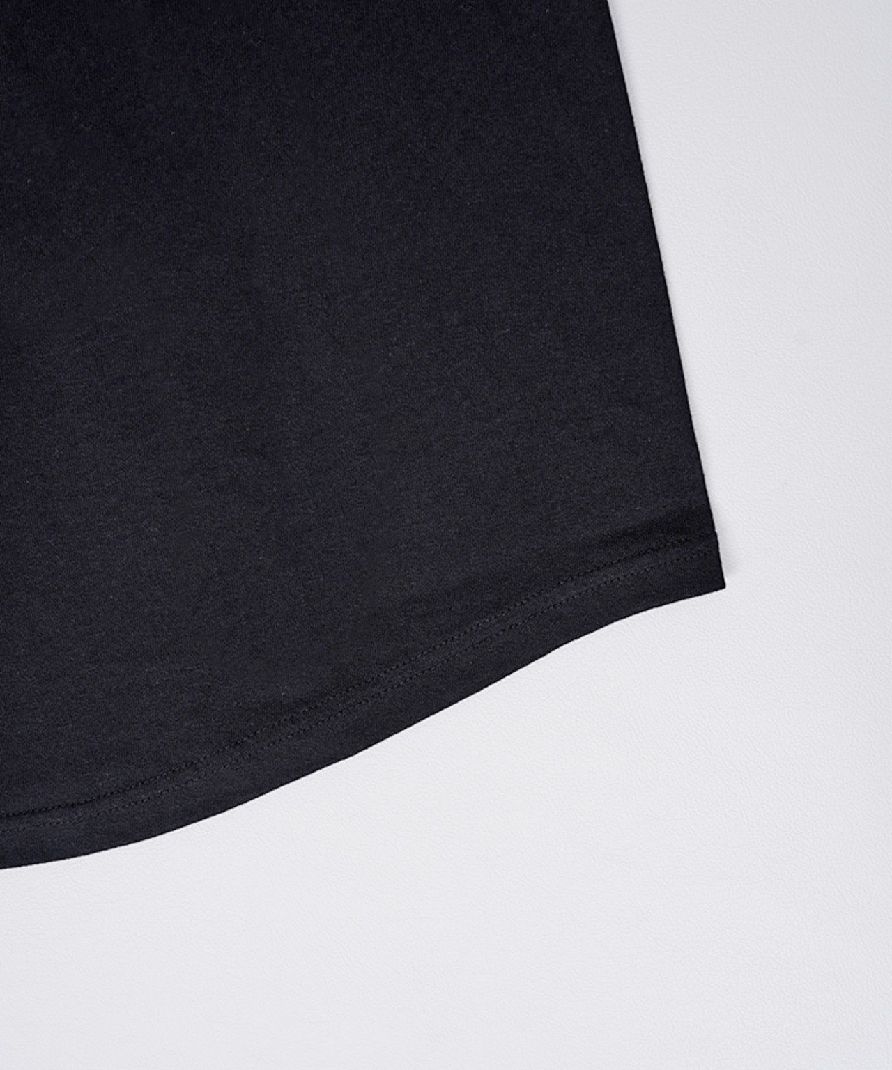 COOLAバスプリントラグランスリーブTシャツ (BLACK×WHITE)　CQ-48025