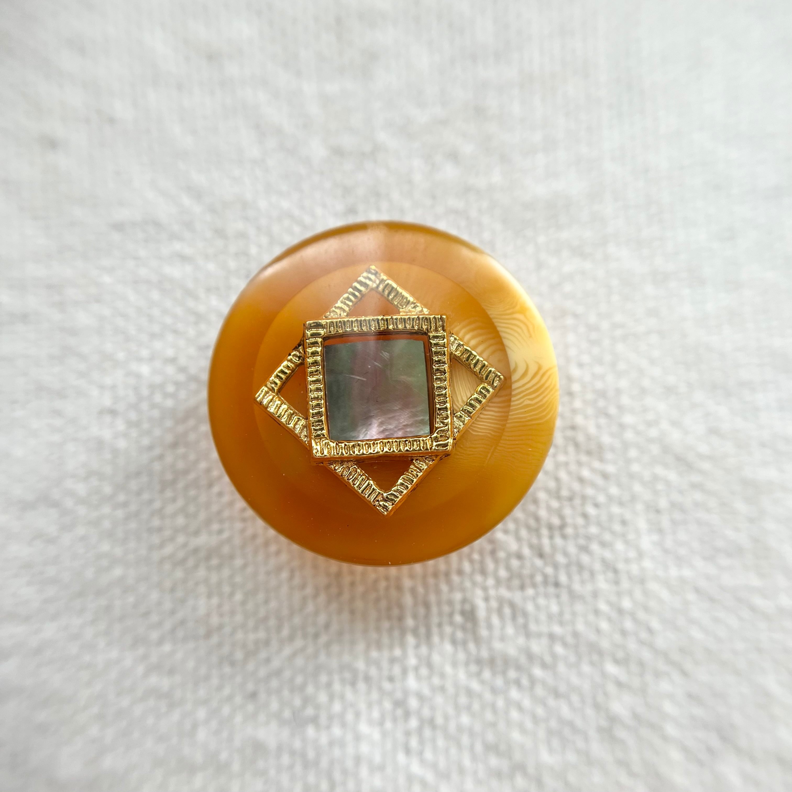 シェルボタン | kususu