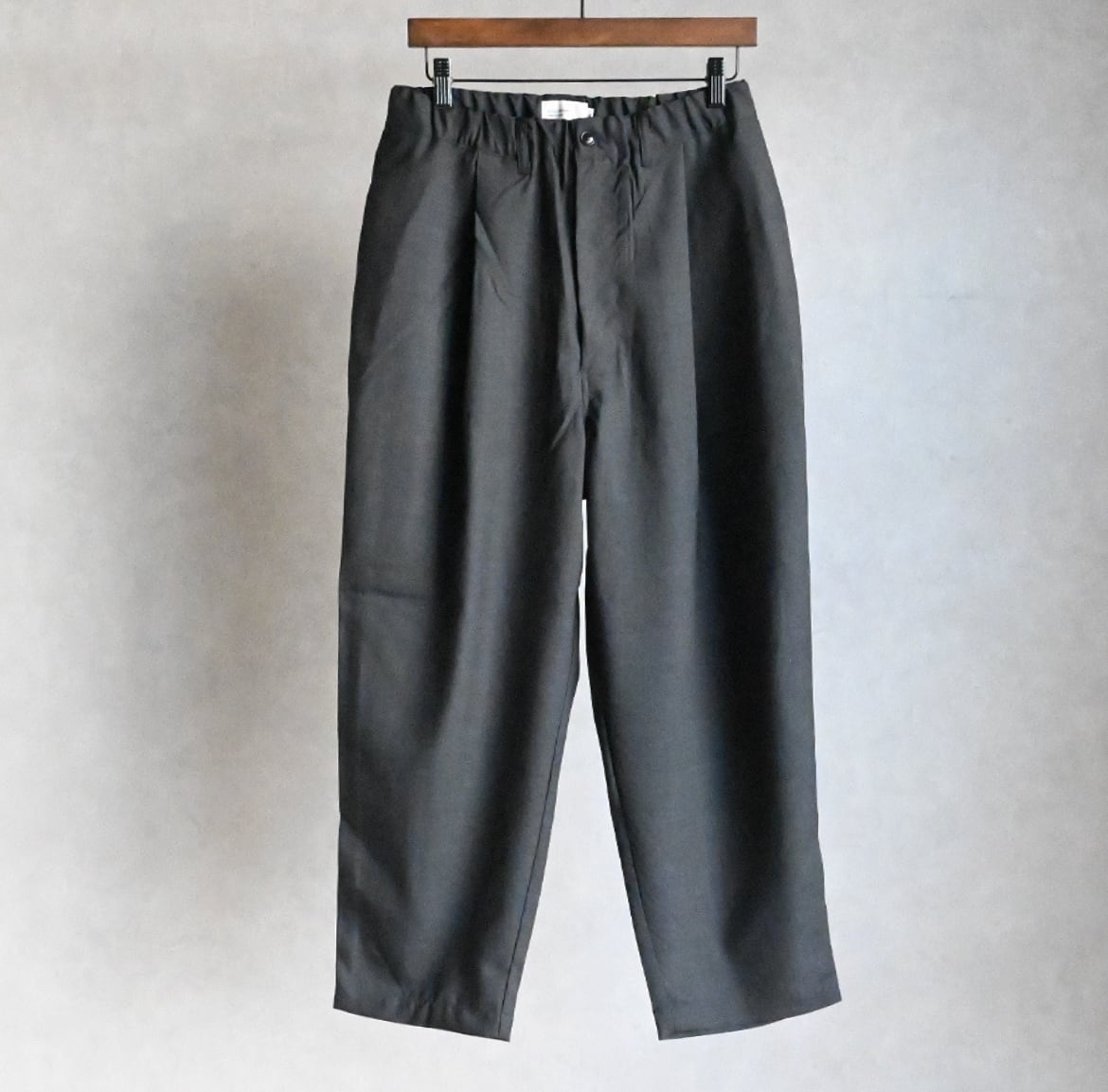 STILL BY HAND | comoda.com STILL BY HAND | comoda.com
