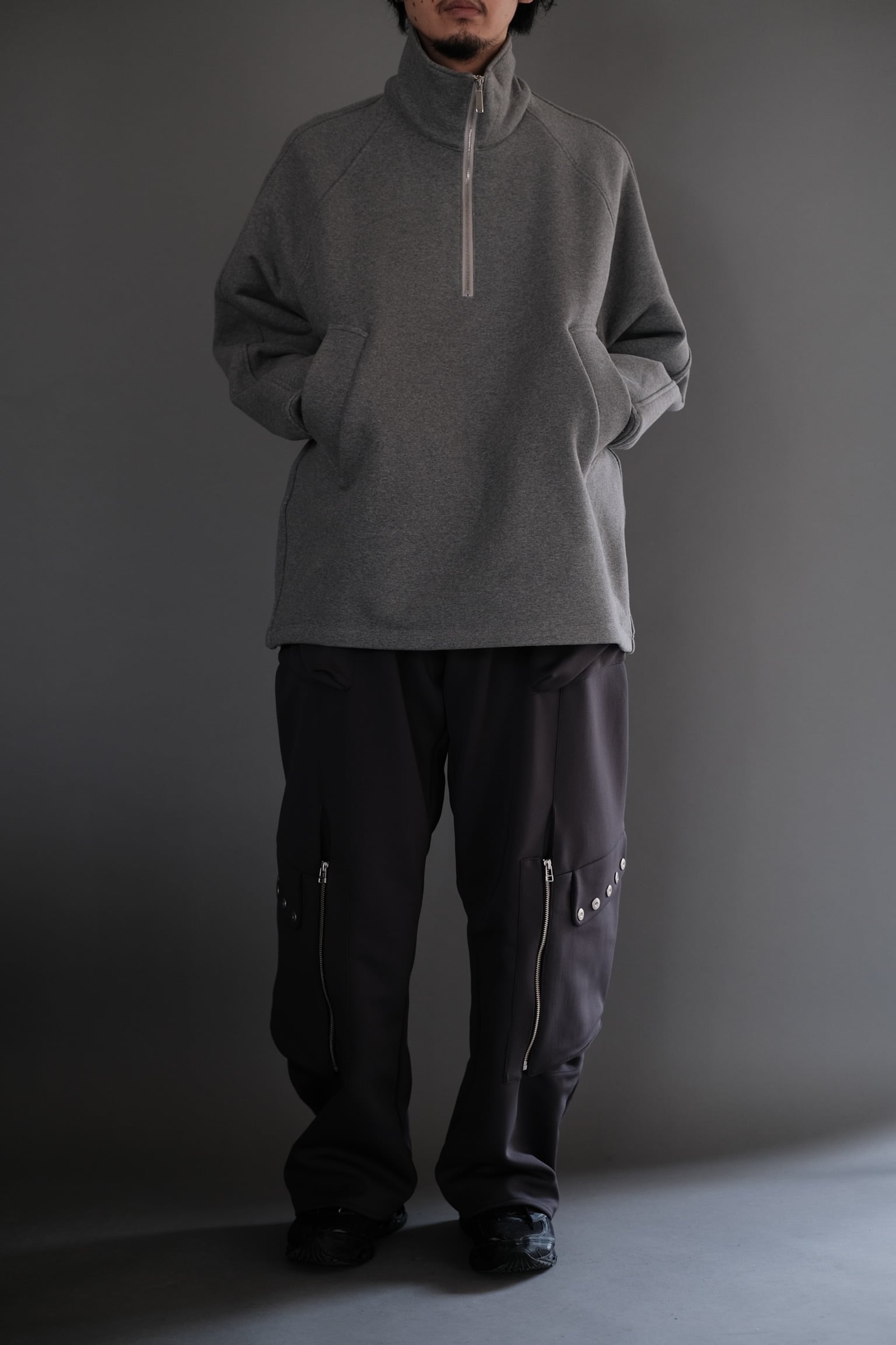 OUAT / 008-ASTRO SMOCK | LIVING OUAT / 008-ASTRO SMOCK | LIVING