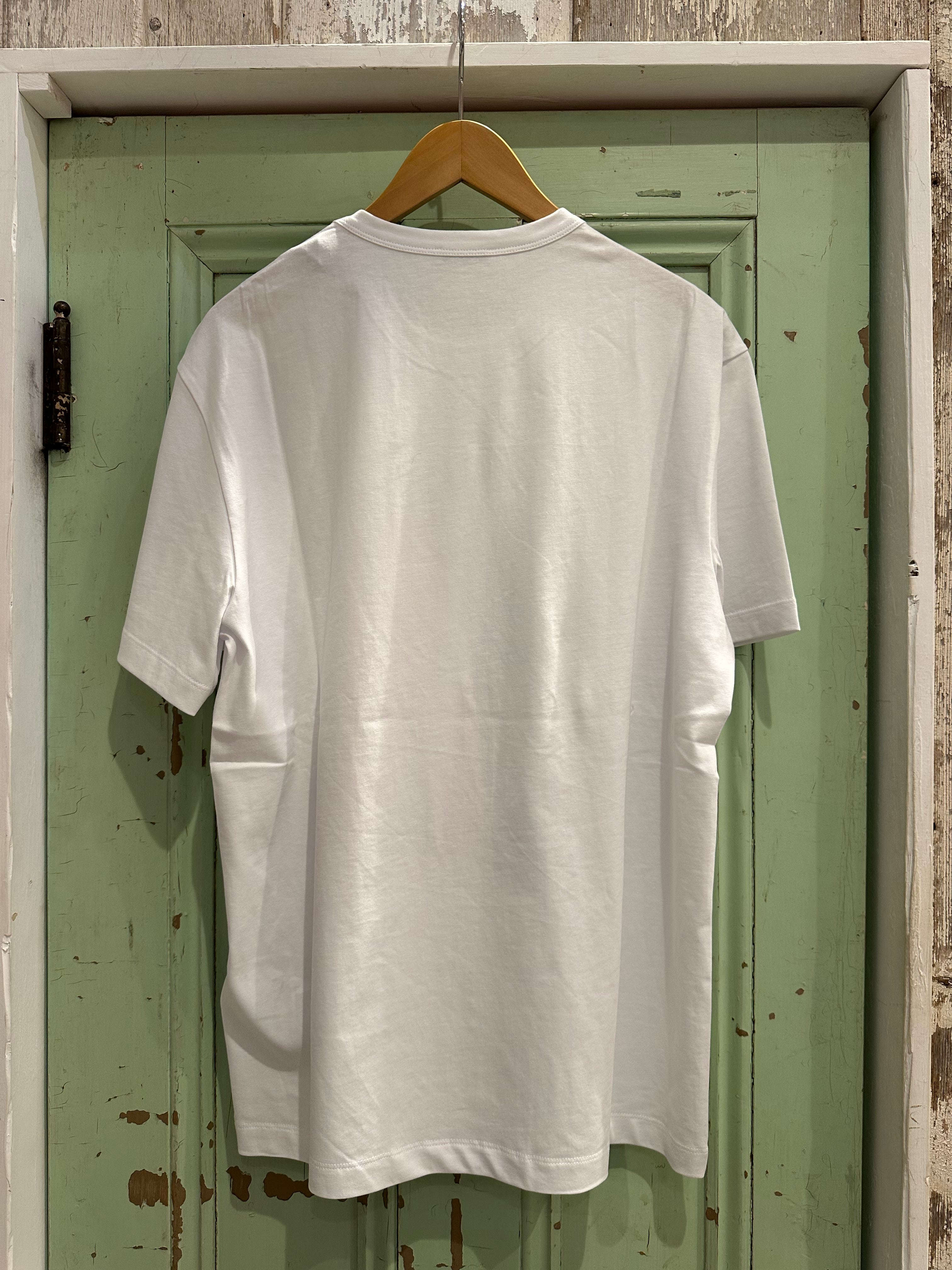 MONCLER半袖Tシャツ ¥46,200→¥37,800+tax