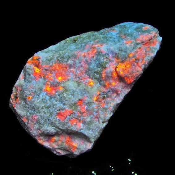 ハックマナイト 原石 一点物 181-2894