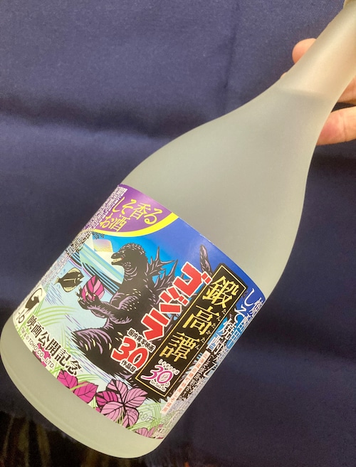 オエノングループ【合同酒精株式会社】“30周年記念ゴジララベル！” ☆『しそ焼酎 鍛高譚（たんたかたん）720ml』