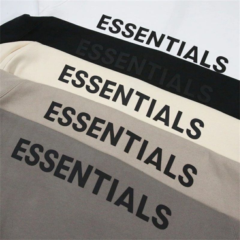 FOG ESSENTIALS エッセンシャルズ Fear of God フィアオブゴッド