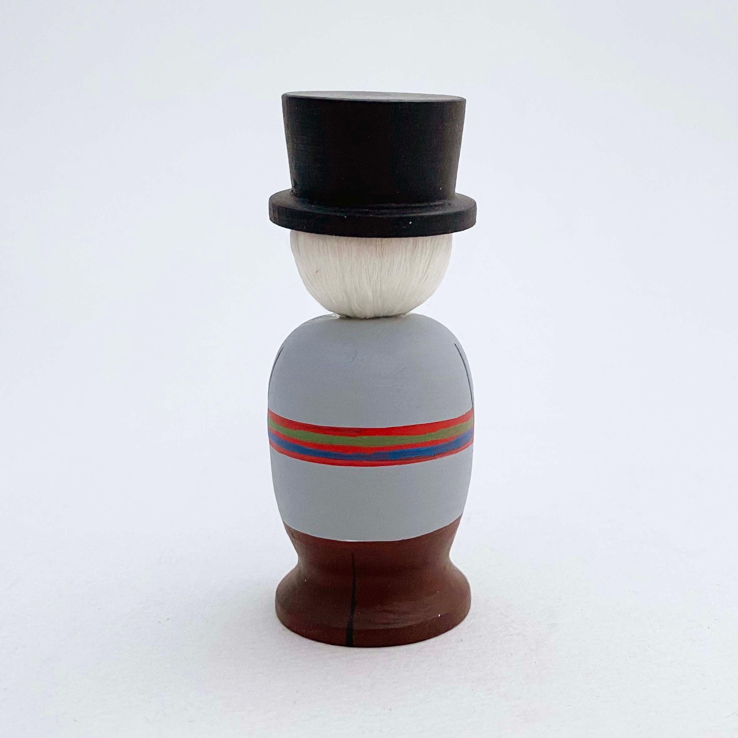 エストニアの民族こけし（ポルヴァ地方の男子8.5cm）