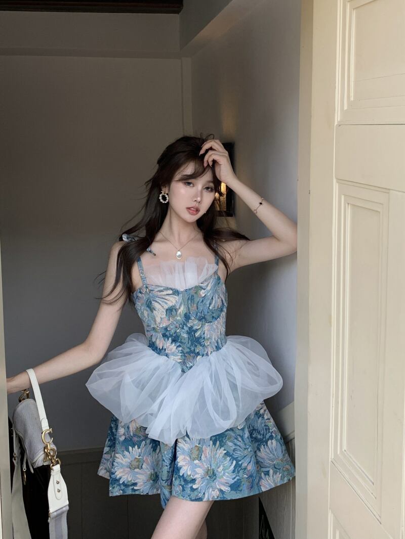 スタンダードフローラルドレス サマーショートスカート レトロ ふわふわ 夏物 花柄 ブラックストロベリース89001714589