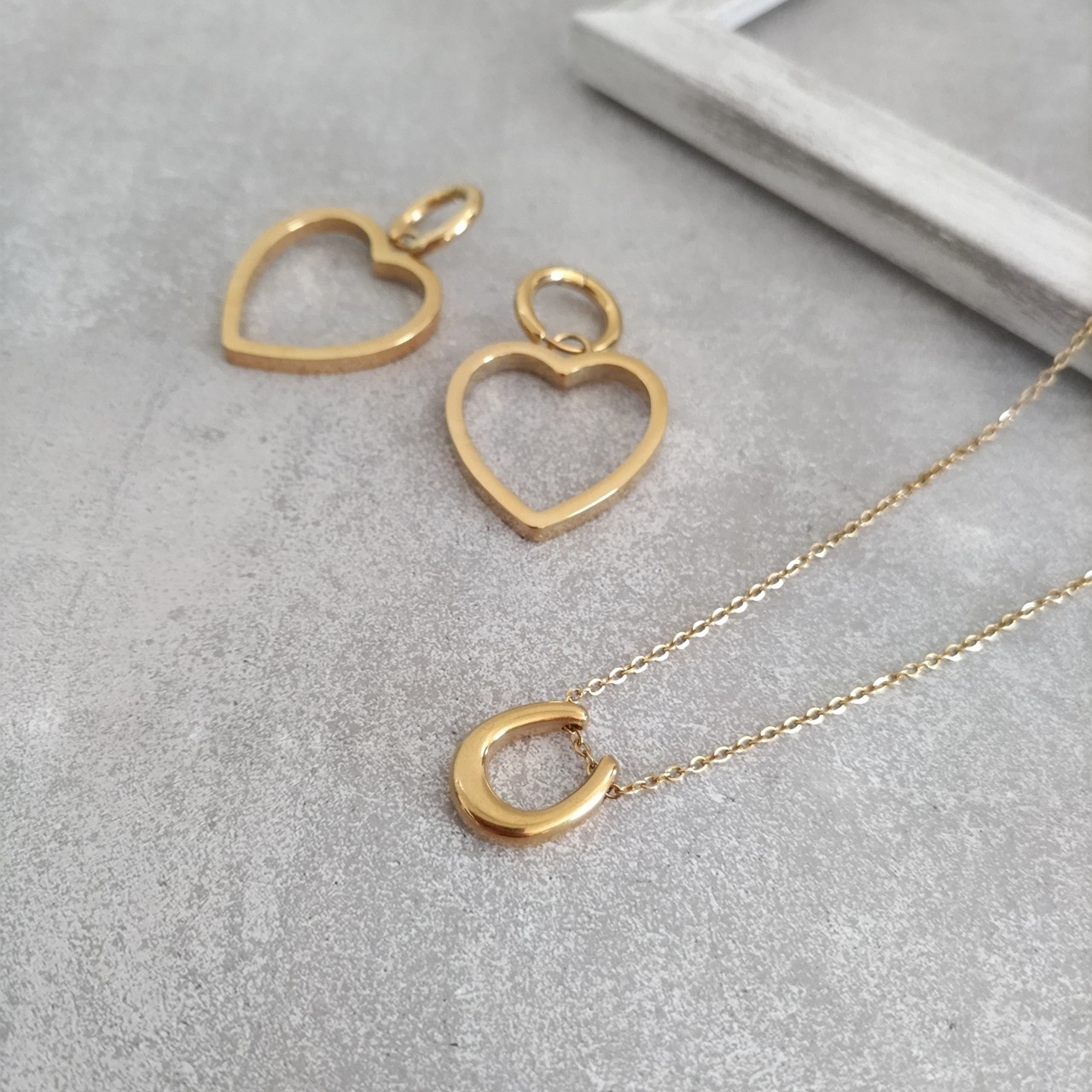 【SS】Horseshoe Necklace