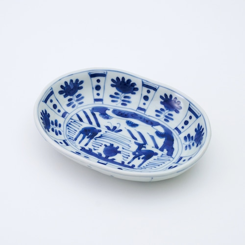 芙蓉手双鹿図小判皿（中）