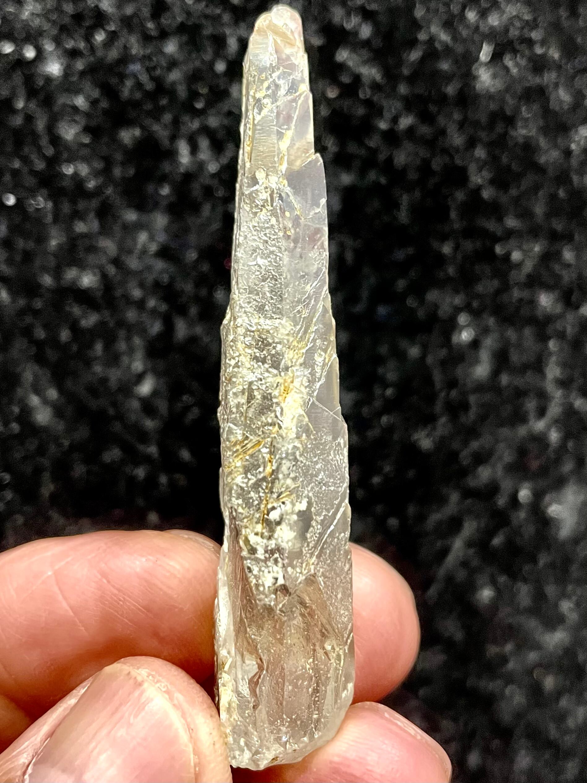 18) 高千穂天岩戸水晶「栄華」3