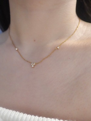 three mini dia necklace