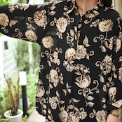Liz sport flower pattern sheer shirt