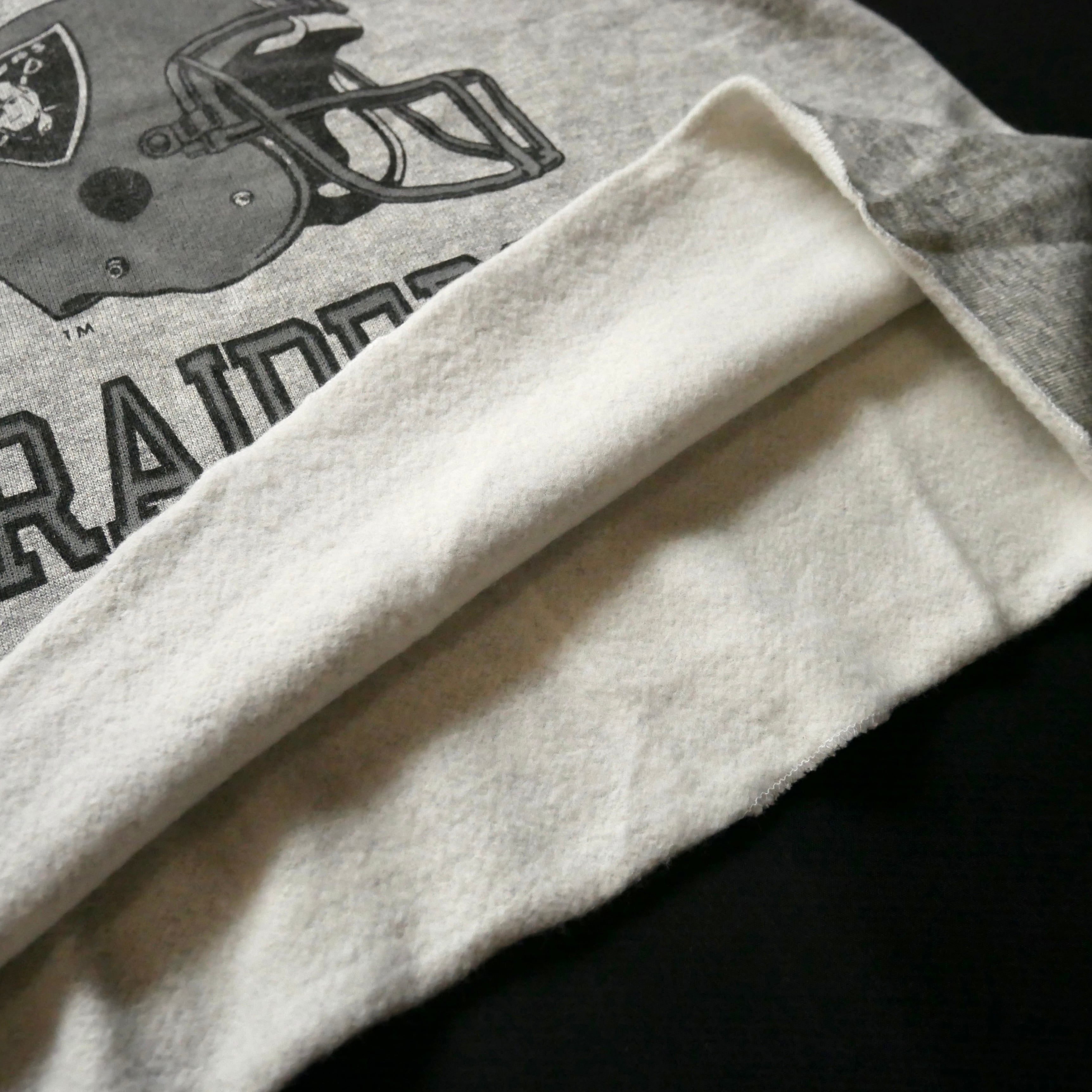 Made in USA 80s champion raiders sweat tshirt layering tops Made in USA 80s champion raiders sweat tshirt layering tops