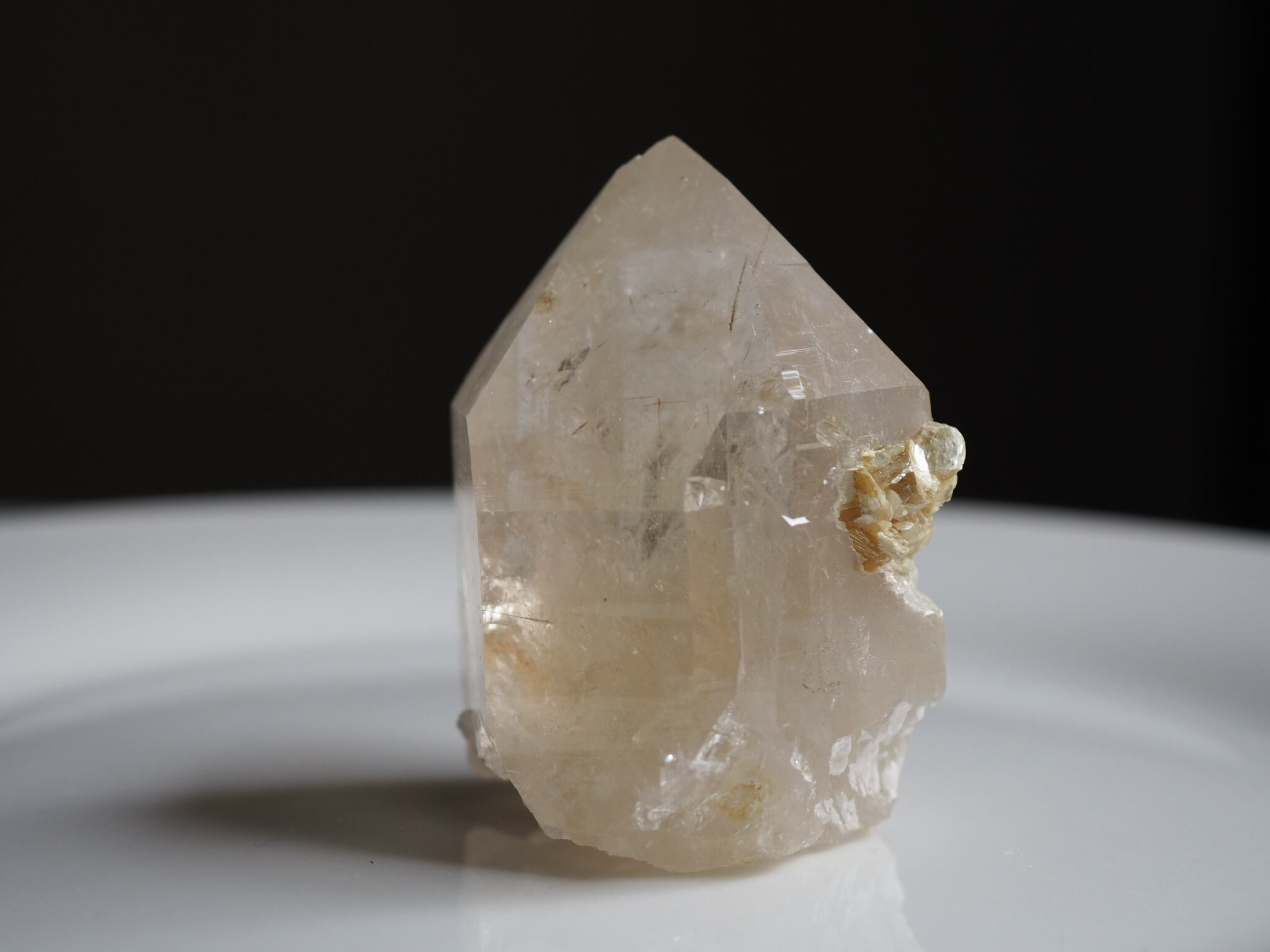 天然シトリン withゴールド雲母プラスルチル