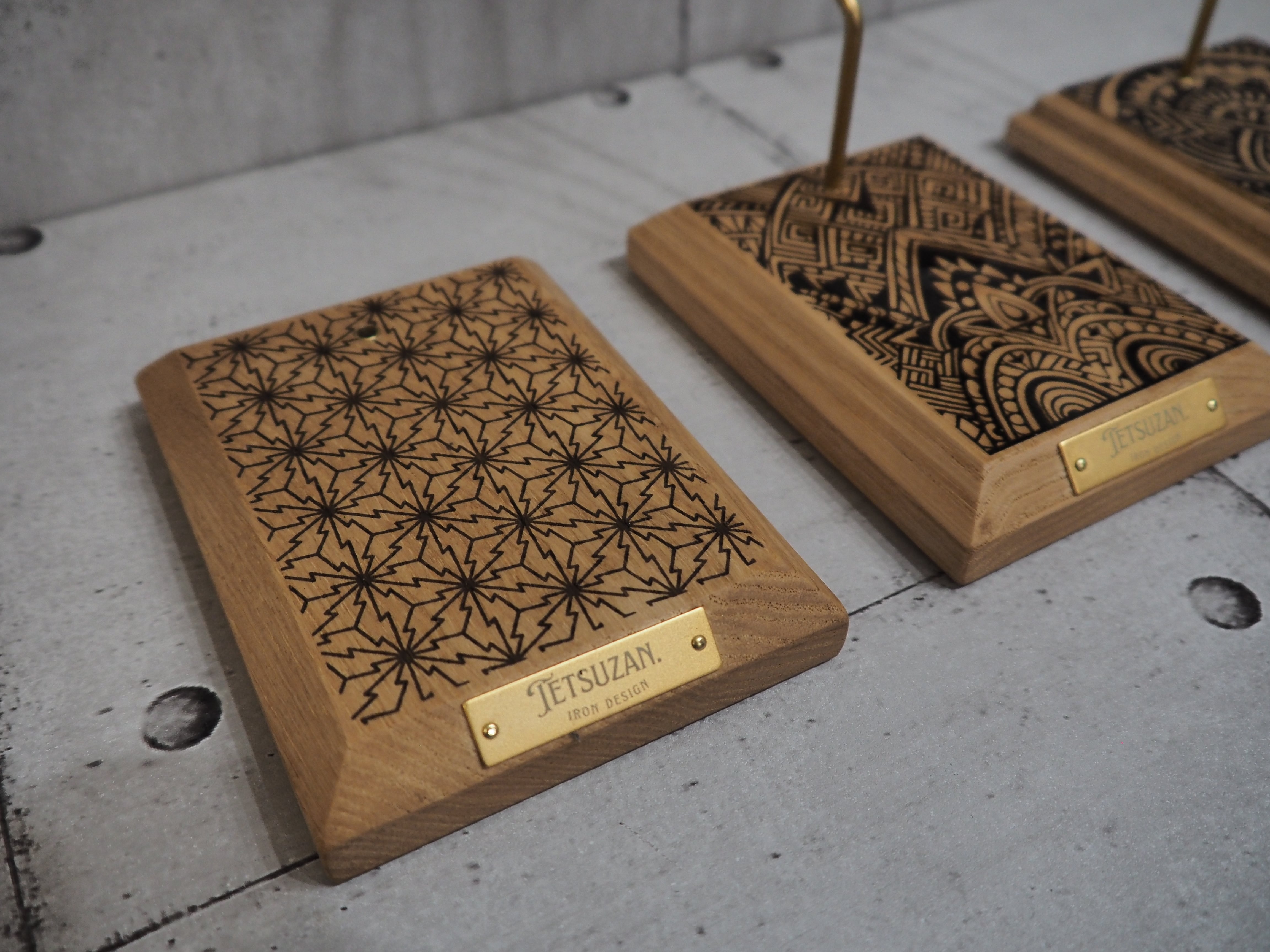 802PRODUCTS ランタンスタンド ウォールナット黒波 802PRODUCTS