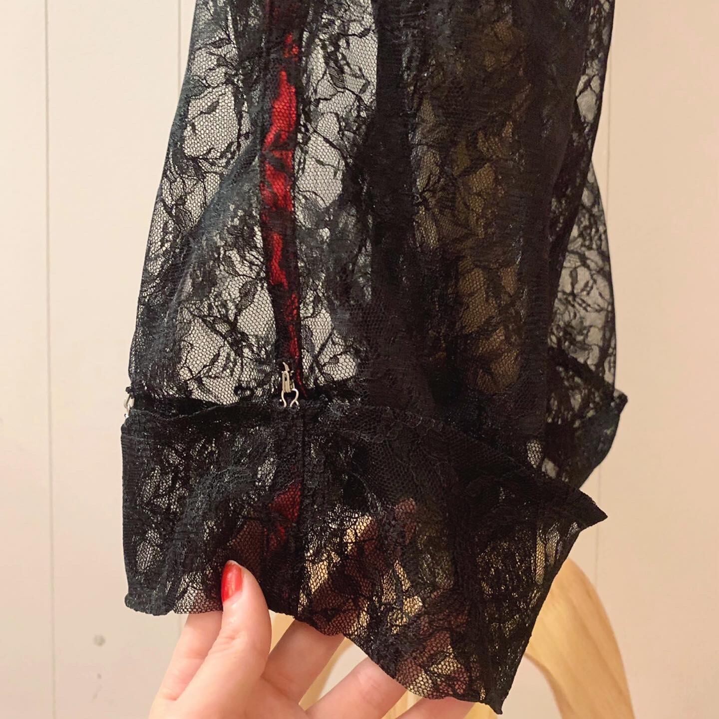 original : heads or tails brother pants BK/RD