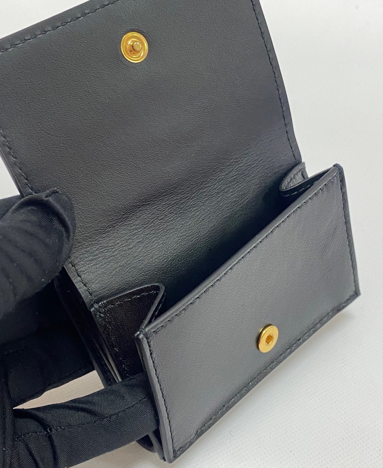BOTTEGA VENETA ボッテガ・ヴェネタ 三つ折り 財布 メンズ 666944-V3UH2/8425