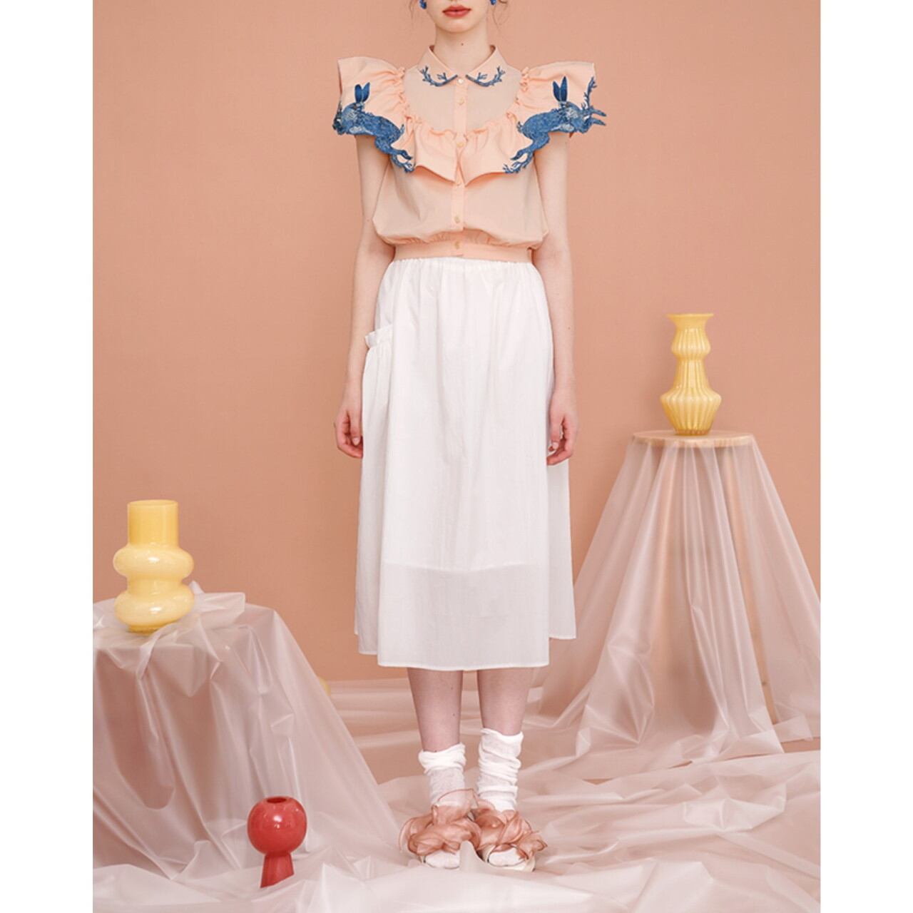 2色】rabbit刺繍フリルブラウス (kai0355) | Shelluits