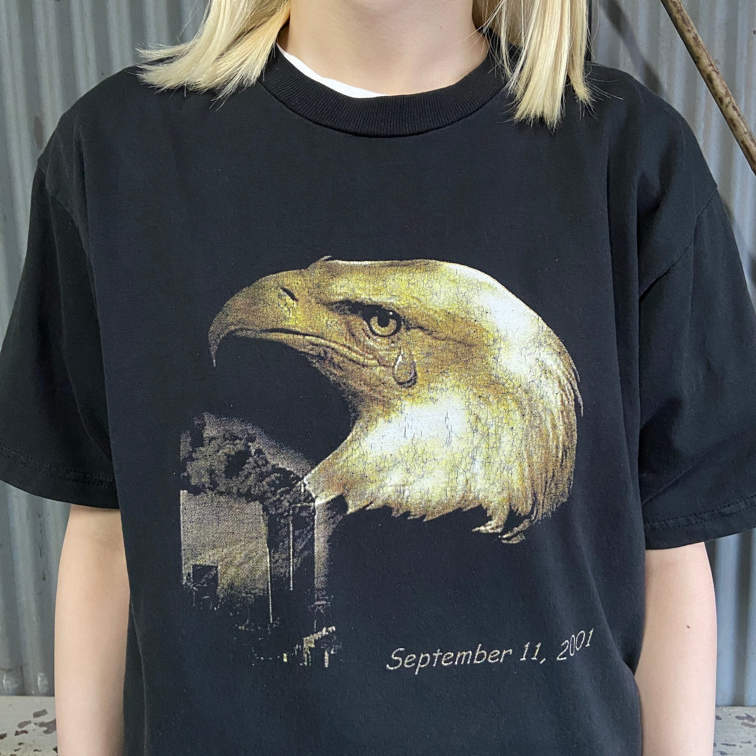 9.11 アメリカ同時多発テロ 追悼 鷲が泣いた日 メモリアルtシャツ XL