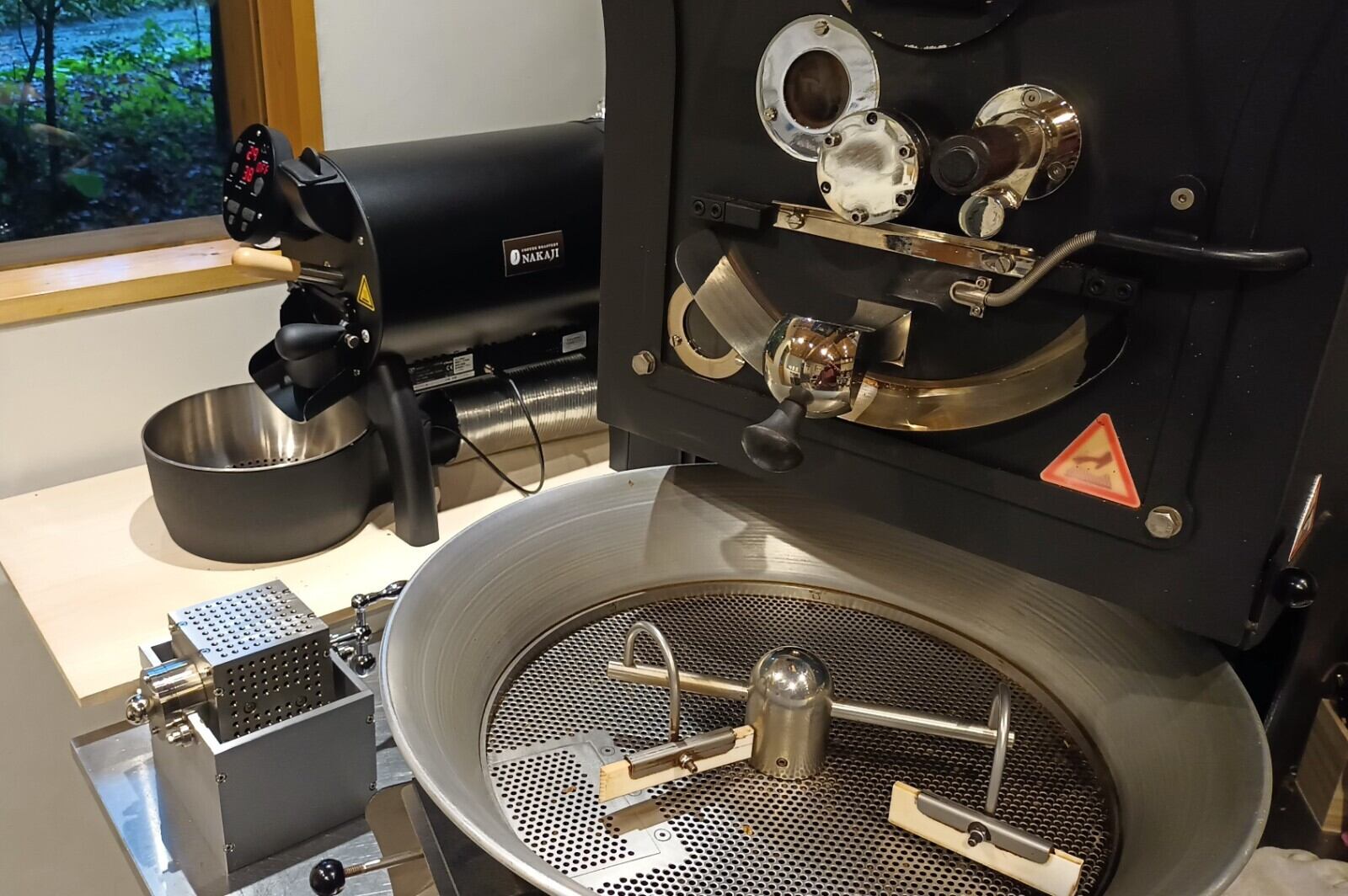 2022年秋冬新作 喫茶店・スナック経営入門 儲けるための実務知識と