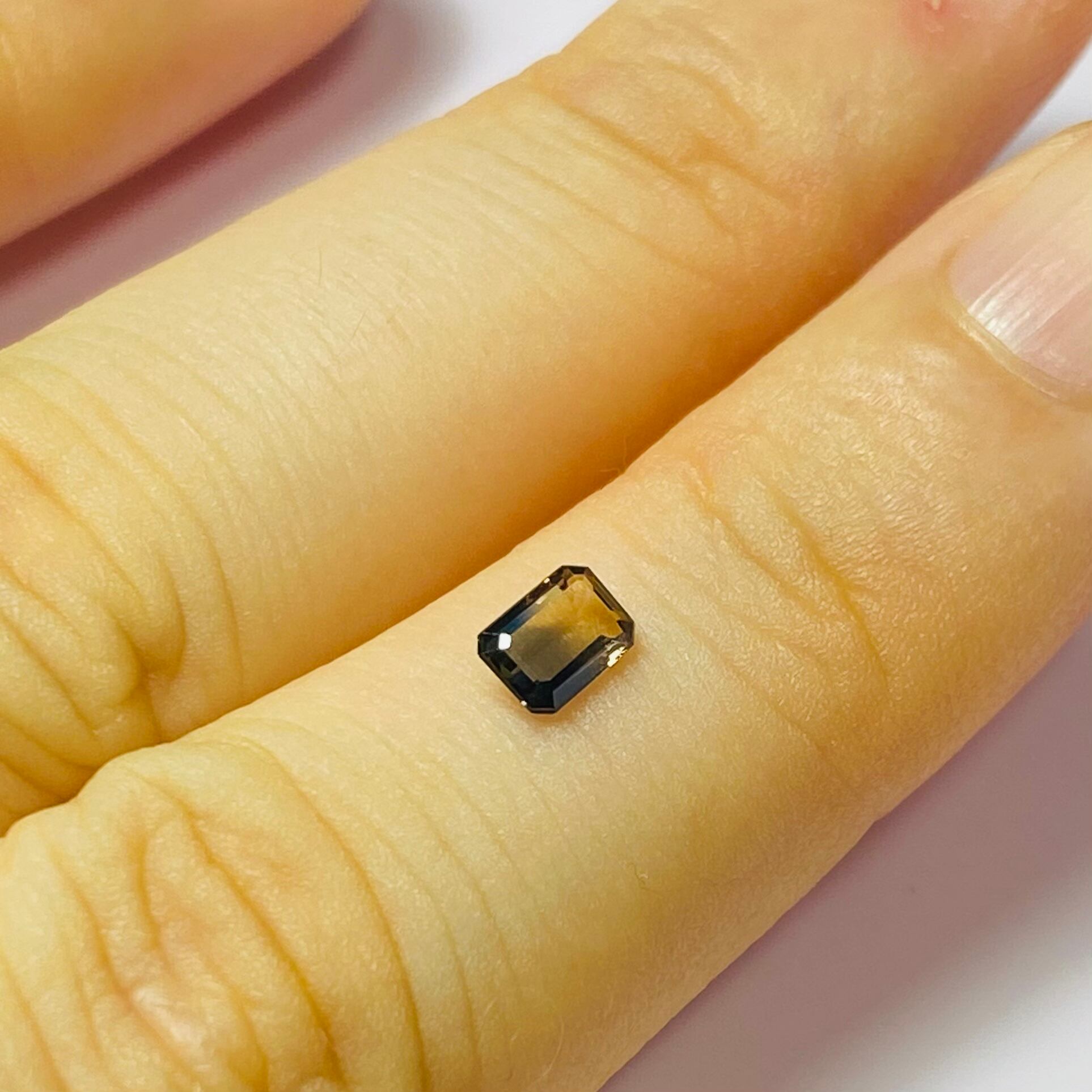 山と夕焼けサファイア