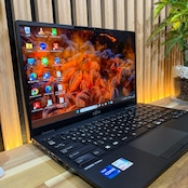 ☘超美品☘️最高峰i7‼️富士通 LIFEBOOK U9311/F☘️SSD256GB☘️メモリ8GB☘️第11世代☘️ノートパソコン