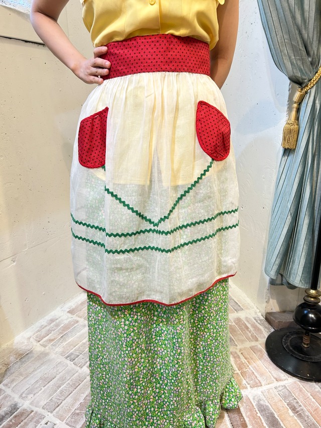 vintage tulip pocket apron