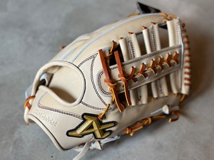 NEO PROFESSIONAL LINE【ATOMS】硬式用グローブ　外野手用　702型　Cブラウン
