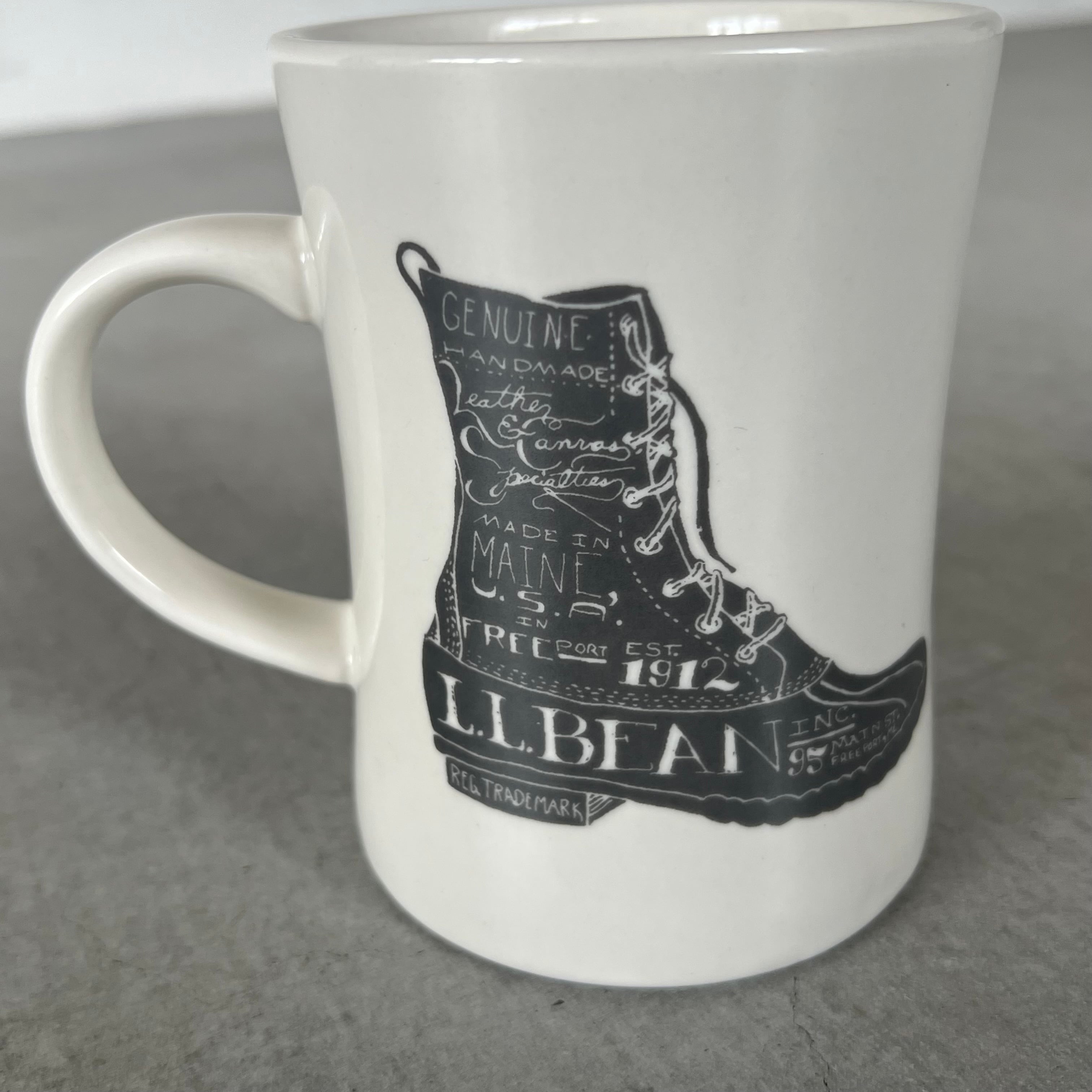 L.L.BEAN
