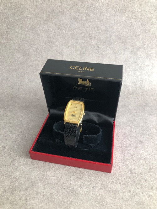 CELINE セリーヌ 腕時計 ゴールド ブラック 馬車 スクエア vintage ヴィンテージ オールド 4c7zjb