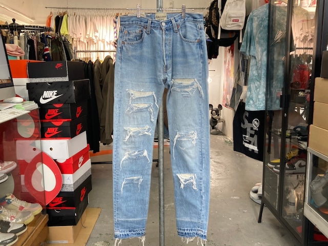 GALLERY DEPT DAMAGED DENIM W28 41825