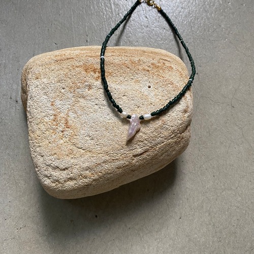 One Drop Choker