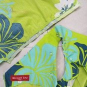 フラダンス 衣装 ワンピース ドレス マーメイドライン エムエムジェイ グリーン系 MermaidLine MMJ 日本製 ノースリーブ 2WAY フリル ハイビスカス柄 プルメリア柄 かわいい 華やか 鮮やか 明るい 緑 黄緑 ハワイアン アロハ レッスン