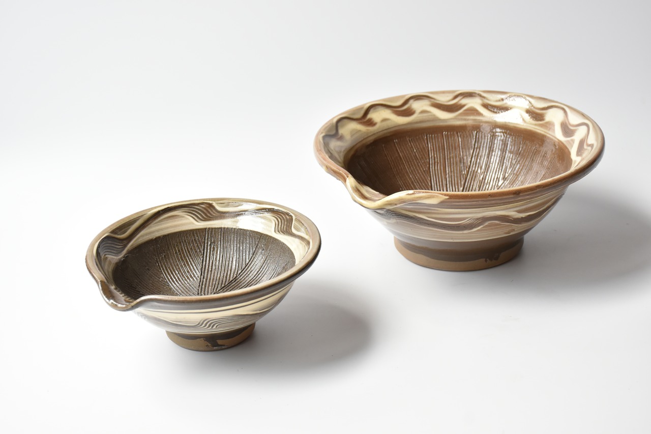 <Event Only> 小鹿田焼 / 黒木昌伸窯 : 7寸すり鉢 白 縁櫛描き