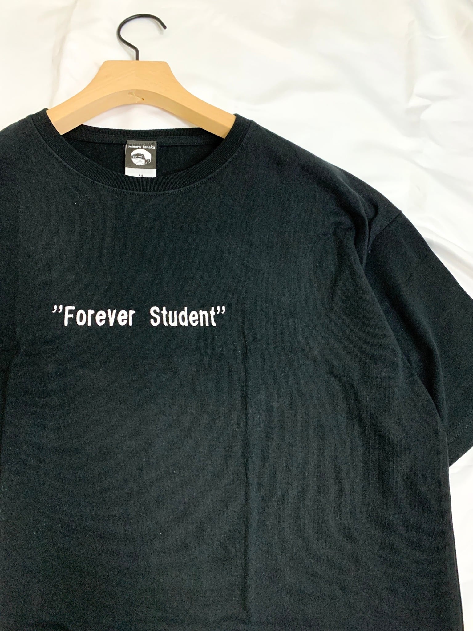 "forever student”Tシャツblack
