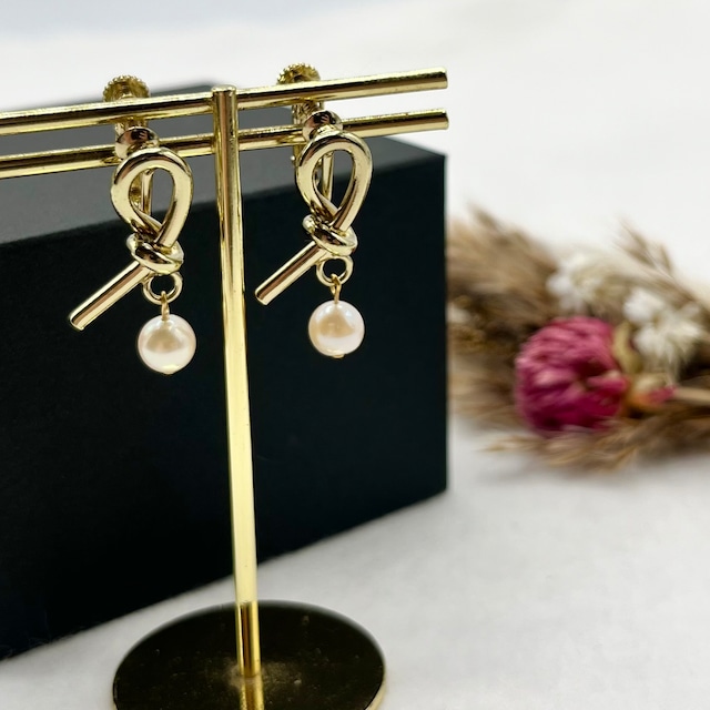 アコヤ真珠 リボンイヤリング 6.0mm