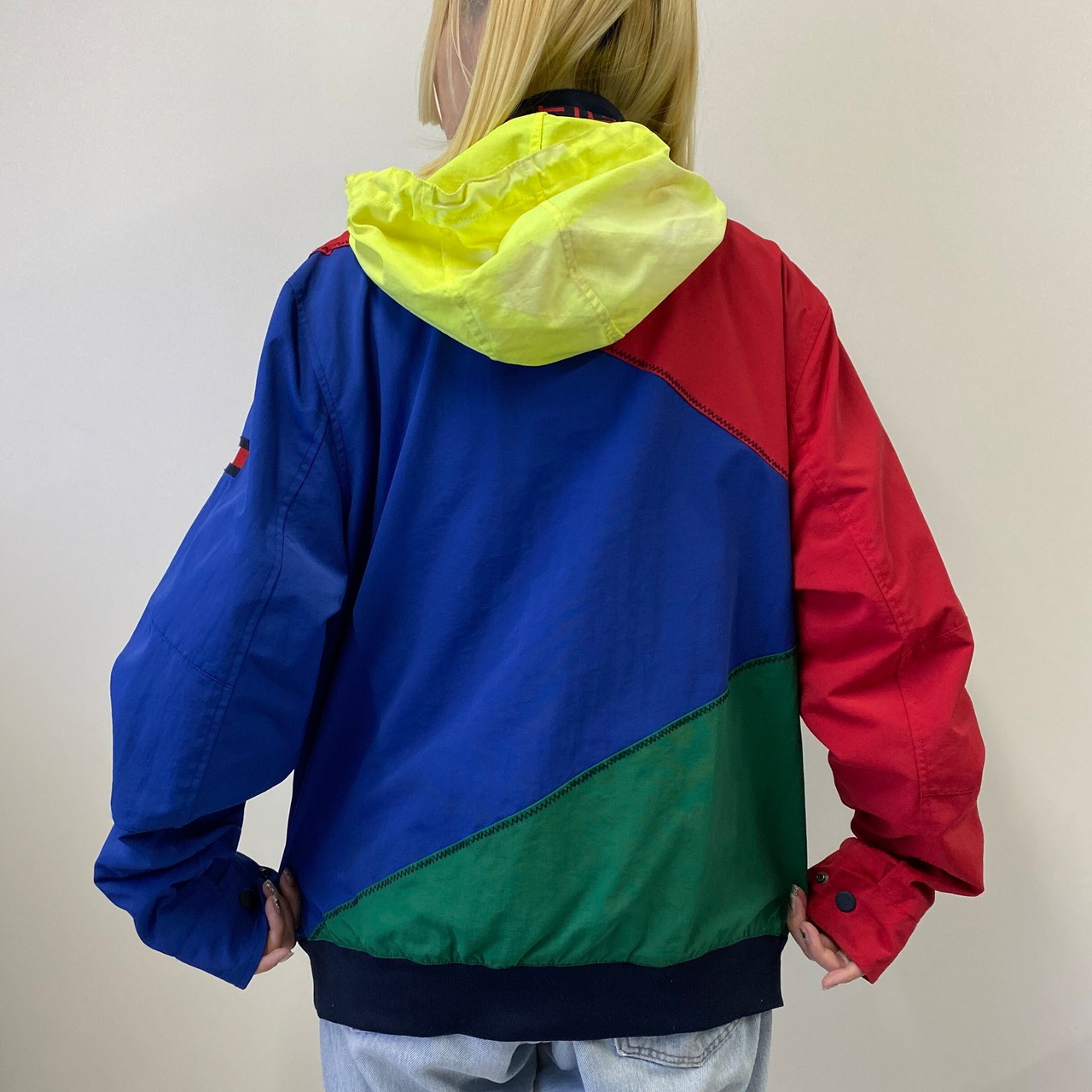 TOMMY HILFIGER トミーヒルフィガー クレイジーパターン ロゴ フード 