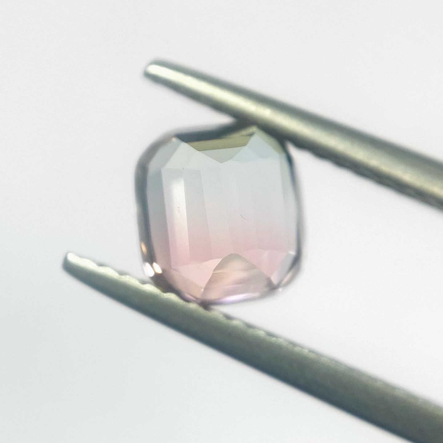 キキラ○ファンタジーバイカラートルマリン