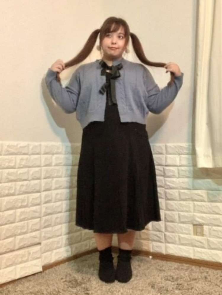 甘くてセクシーな魅力を引き出す フロントダブルリボンカーディガン×キャミワンピース 2点セット ガーリーコーデ 可愛い デートコーデ おしゃれ 大きいサイズ 韓国 CH5138