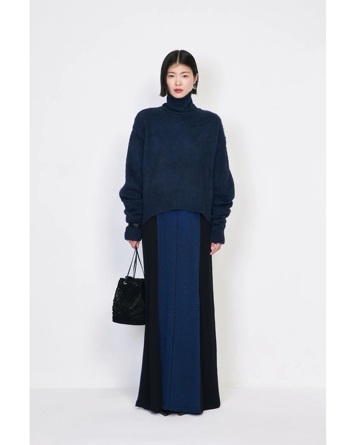 Mame Kurogouchi】Silk Knited High neck Top | インターナショナル