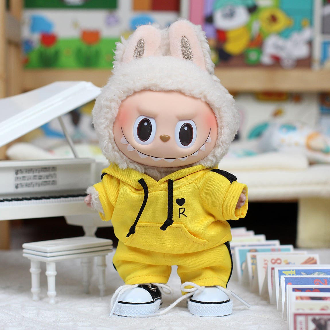 ラブブ 1-3世代対応 スポーツ フード付きパーカー＋パンツ Labubu