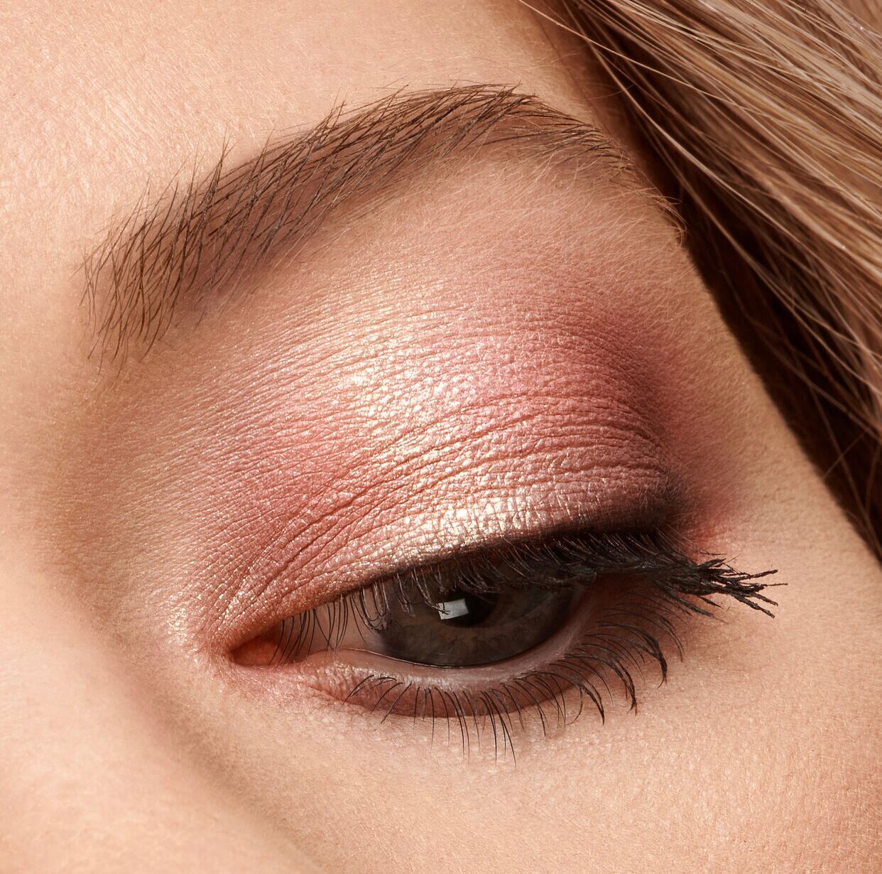 Huda Beauty フーダビューティ フダビューティアイシャドウ Huda Beauty フーダビューティ フダビューティアイシャドウ