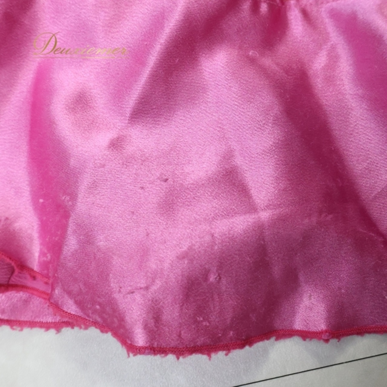 フラメンコ 衣装 ソニアジョーンズ SONIA JOHNES ファルダ スカート 緑 ピンク 水玉 ドット フリル ボランテ 軽い ダンス 発表会 グリーン系 ピンク系 フラメンコスカート ダンス衣装 軽やか ボリューム ペチコート おしゃれ パーティ かわいい ピンクドット コスチューム フリルスカート ステージ衣装