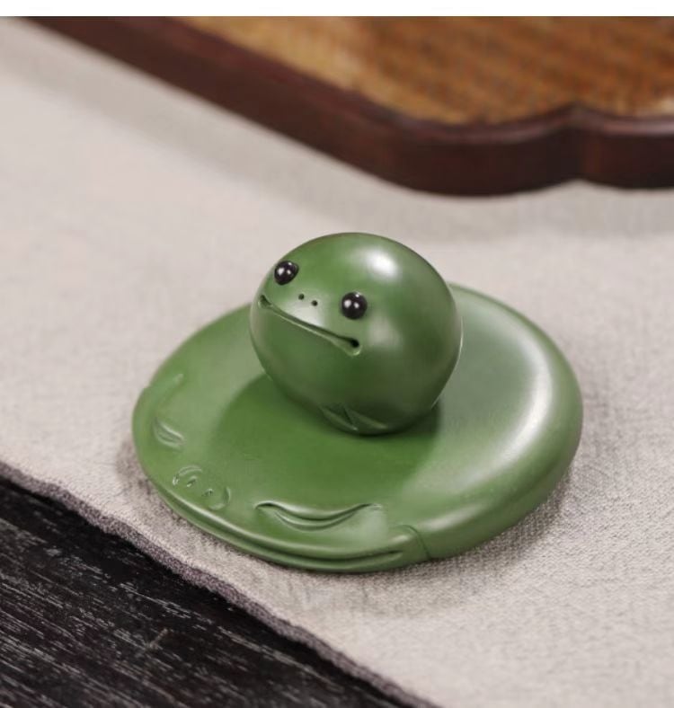 蛙 カエル 置物 オブジェ グリーン 風水 開運 ミニオブジェ ミニサイズ