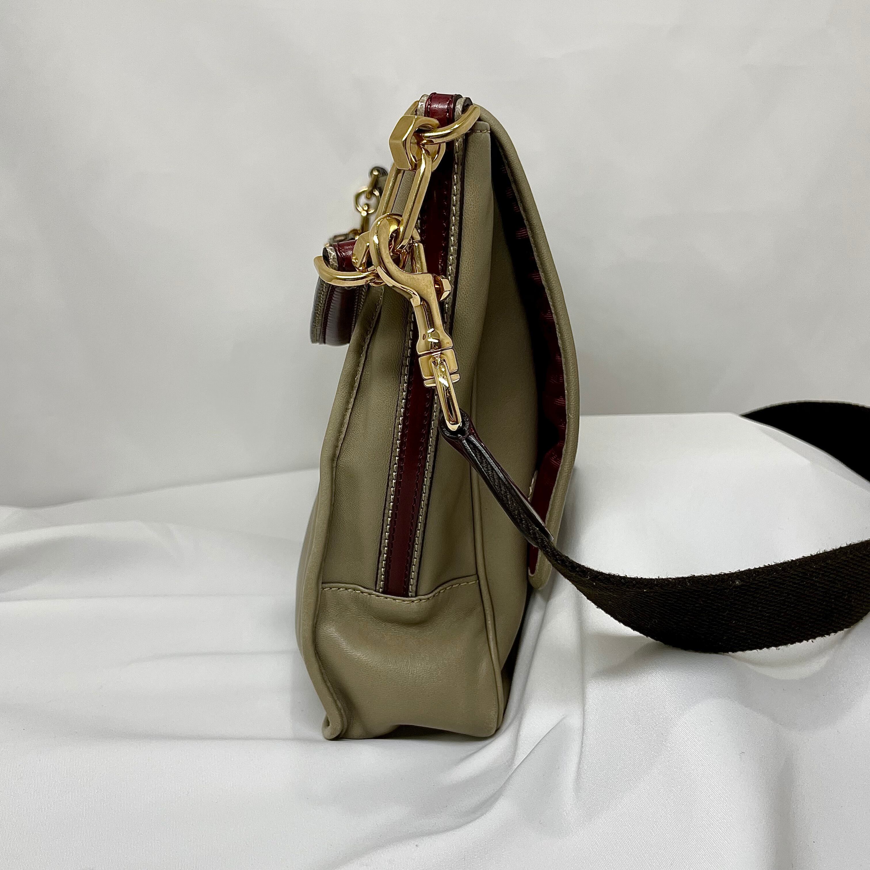 LOEWE ロエベ マイア セミショルダーバッグ アナグラム レザー  