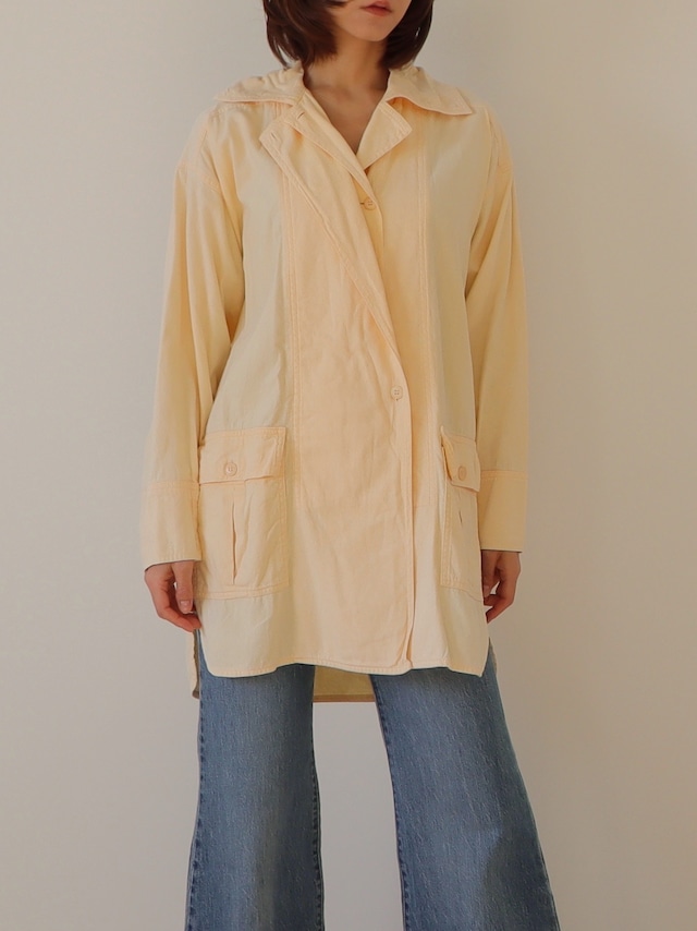 ●Front detail cotton shirts jacket