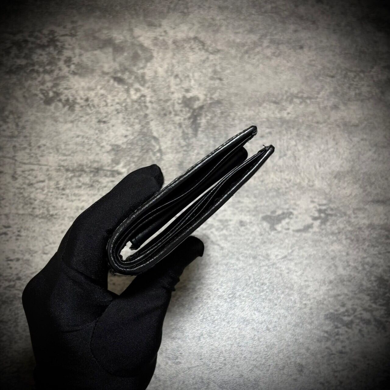 スタースティングレイ 二つ折り 財布 梅花皮 折財布 ガルーシャ