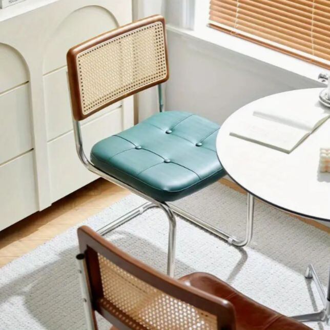 椅子 チェア 一人掛け クッション レトロ レザー張り ラタンブラック