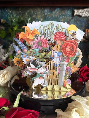 ◆2026新作◆Me&McQ◆アリス◆バラの花園◆立体3D◆Snobbish Rose気取ったバラ◆グリーティングカード◆お茶会◆不思議の国のアリス◆イギリス◆Paper D'Art◆