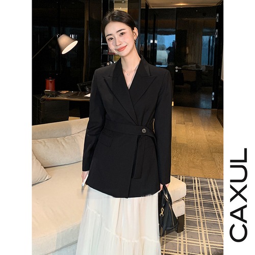 Double Breasted Belted Jacket / black